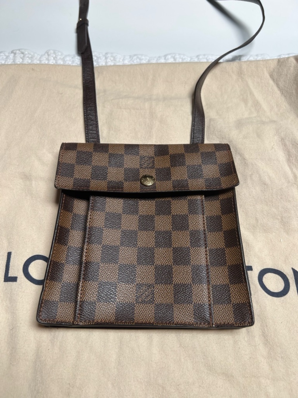 Louis Vuitton Damier Ebene Pimlico Crossbody Purse - Picture 8 of 15